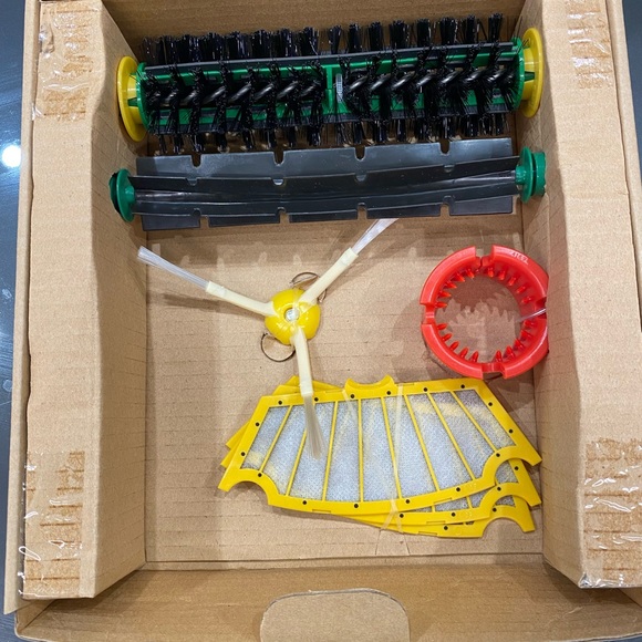 iRobot Roomba 500 Series Replenish Kit, Model 82401. NWT - Picture 2 of 2